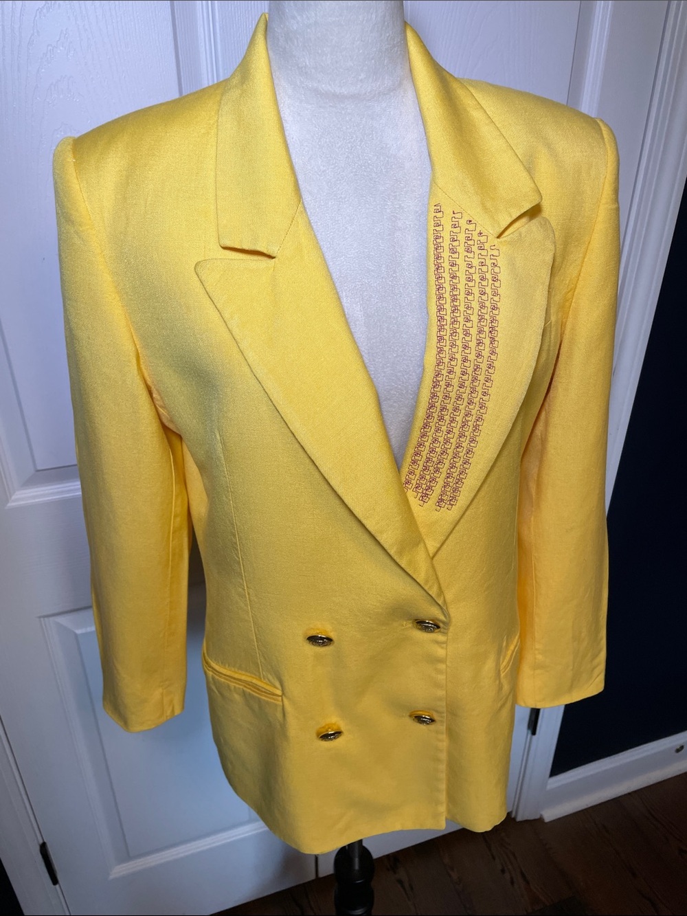 Vintage Talbots Yellow Double-Breasted Blazer Gold‎ Tone Buttons Embroidered